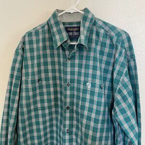 Wrangler Men's XL George Strait Green White Plaid Long Sleeve Button Up